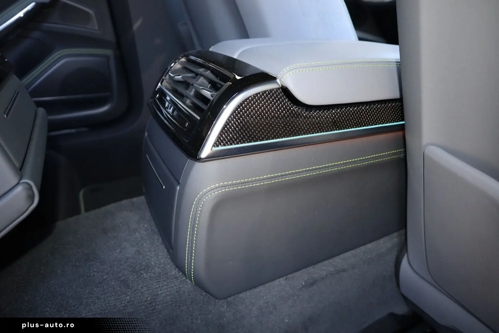 AUDI A8 60 TFSI V8 quattro exclusive BLACK-P VOLLEDER