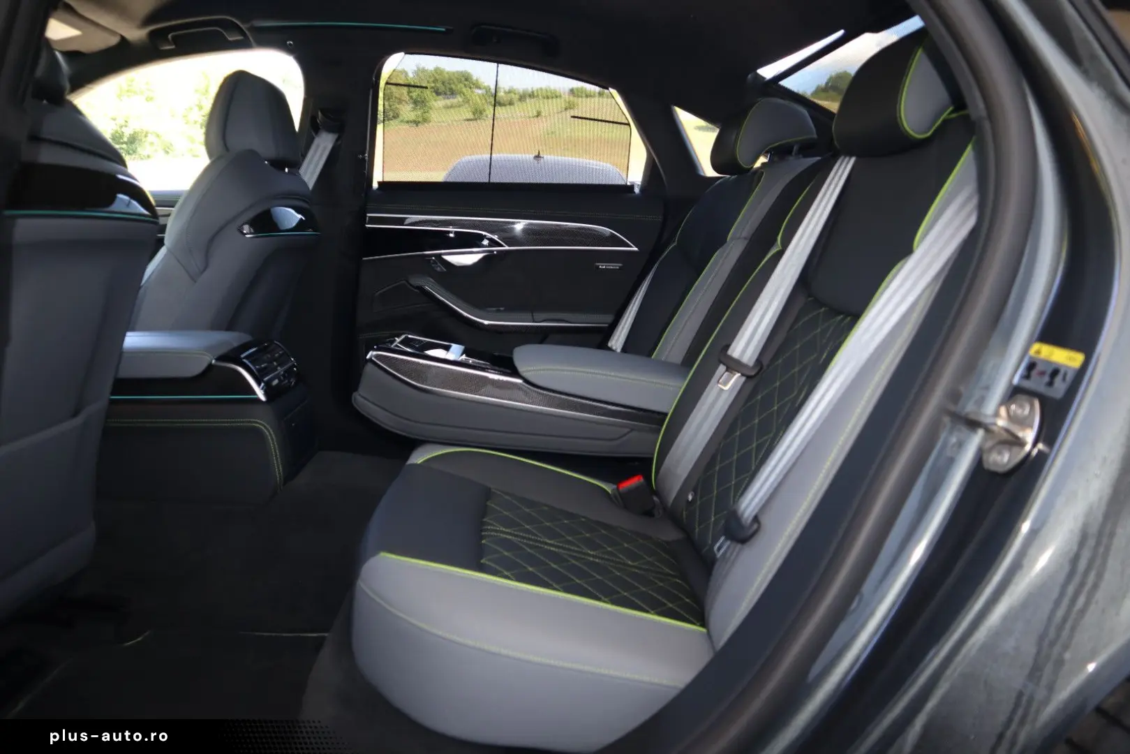 AUDI A8 60 TFSI V8 quattro exclusive BLACK-P VOLLEDER