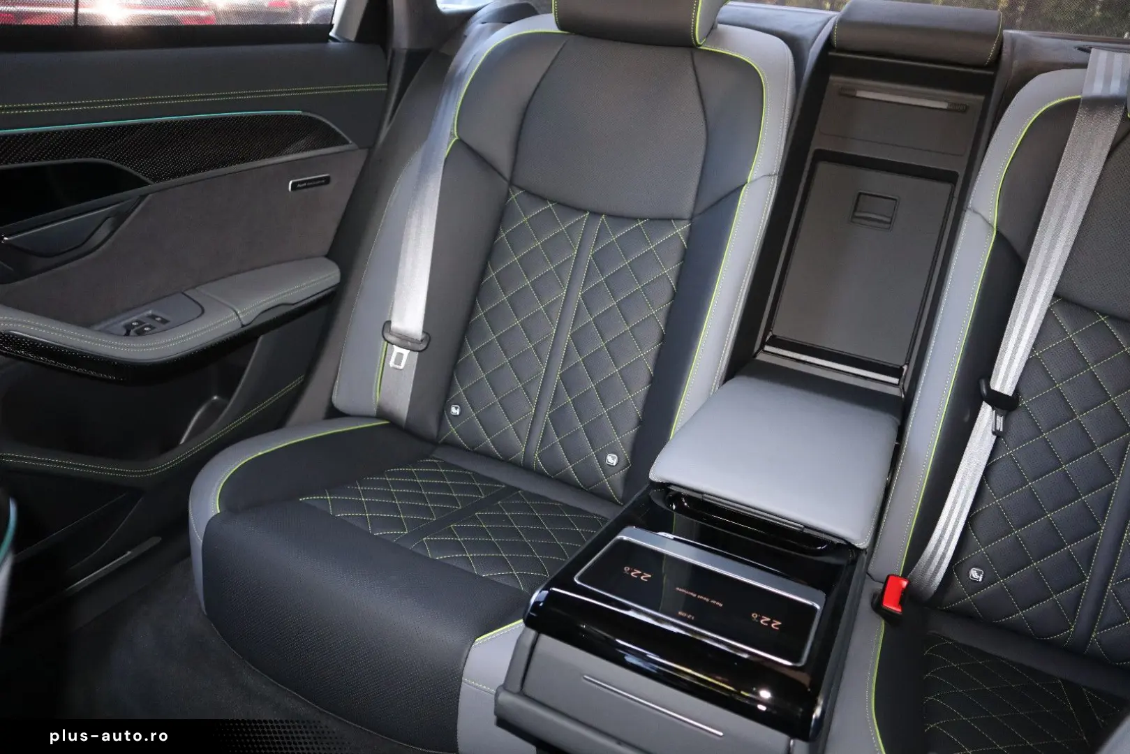 AUDI A8 60 TFSI V8 quattro exclusive BLACK-P VOLLEDER