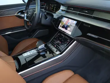 AUDI A8L 60 TFSI V8 lang exclusive AKTIV-FW AHK B&Oad