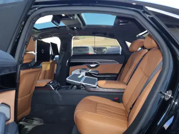 AUDI A8L 60 TFSI V8 lang exclusive AKTIV-FW AHK B&Oad