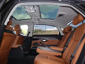 AUDI A8L 50TDI lang S-LINE BLACK-PAKET SCHWARZ-COGNAC