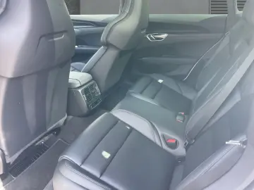 AUDI e-tron GT quattro Navi Pano 360 Grad Kamera Appl