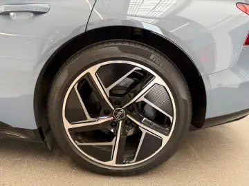 AUDI e-tron GT  quattro Leder LED Kamera