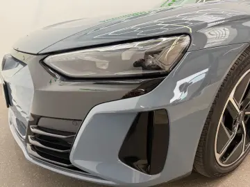 AUDI e-tron GT  quattro Leder LED Kamera