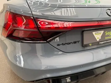 AUDI e-tron GT  quattro Leder LED Kamera