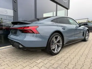 AUDI e-tron GT quattro PANO LUFT MATRIX KAMERA SOUND