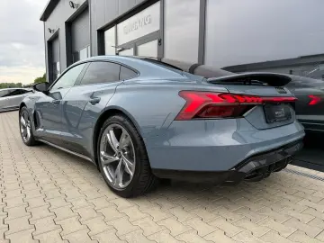 AUDI e-tron GT quattro PANO LUFT MATRIX KAMERA SOUND