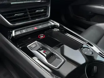 AUDI e-tron GT quattro PANO LUFT MATRIX KAMERA SOUND
