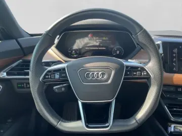 AUDI e-tron GT Q B&O LM21