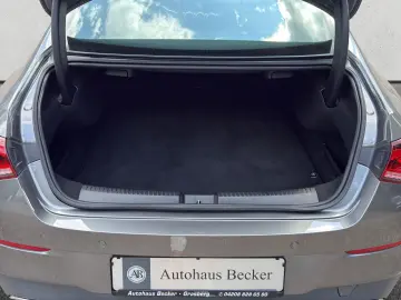 MERCEDES-BENZ CLA 200 Progressive