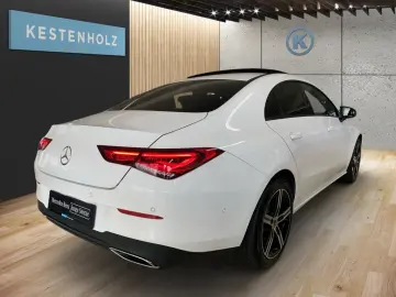 MERCEDES-BENZ CLA 200 4M Coupe