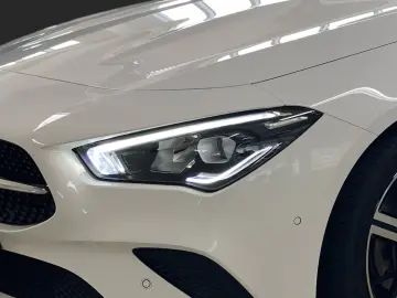 MERCEDES-BENZ CLA 200 4M Coupe