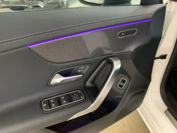 MERCEDES-BENZ CLA 200 4M Coupe