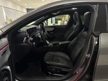 MERCEDES-BENZ CLA 200 AMG-Line