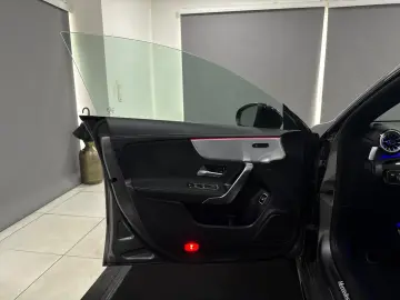 MERCEDES-BENZ CLA 200 AMG-Line