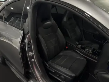 MERCEDES-BENZ CLA 200 AMG-Line