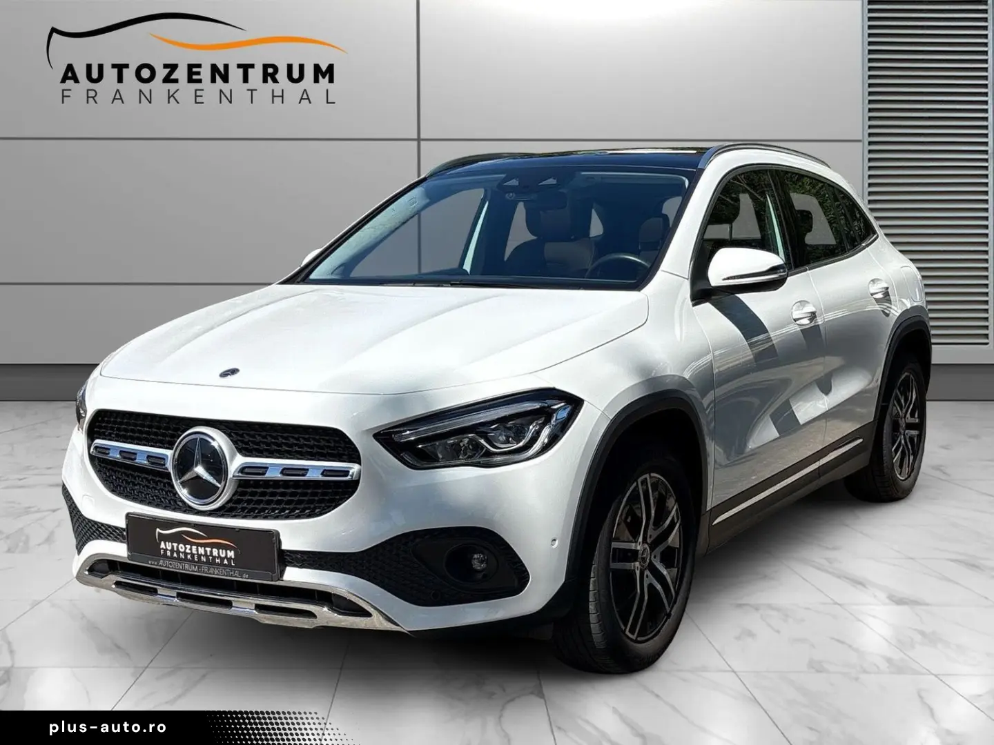MERCEDES-BENZ GLA 200
