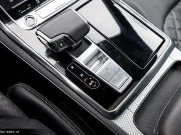 Audi Q8 60 TFSI e quattro S-line Garantie 3 ani