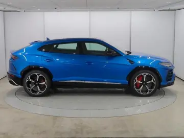 LAMBORGHINI Urus 4.0 V8 Autom.
