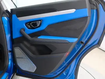 LAMBORGHINI Urus 4.0 V8 Autom.