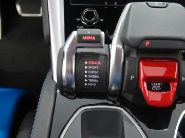 LAMBORGHINI Urus 4.0 V8 Autom.