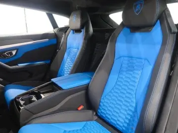 LAMBORGHINI Urus 4.0 V8 Autom.