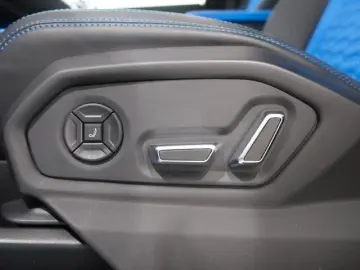 LAMBORGHINI Urus 4.0 V8 Autom.