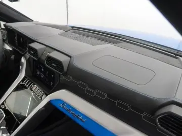 LAMBORGHINI Urus 4.0 V8 Autom.