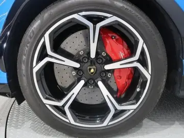 LAMBORGHINI Urus 4.0 V8 Autom.