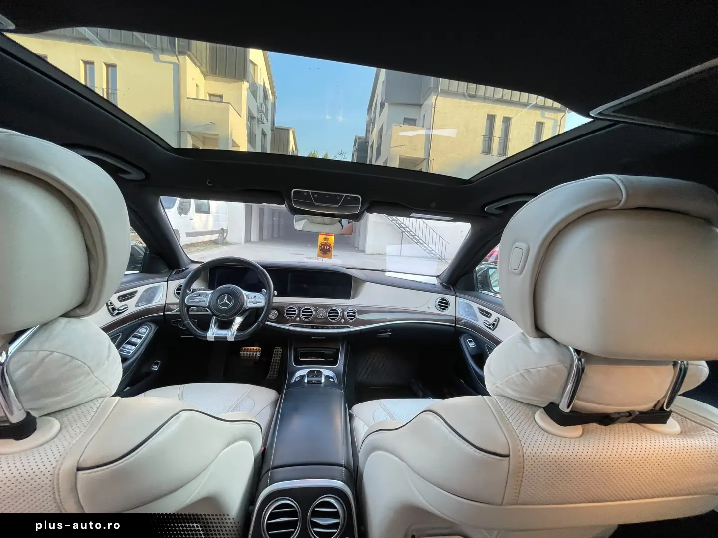 Mercedes-Benz S 400
