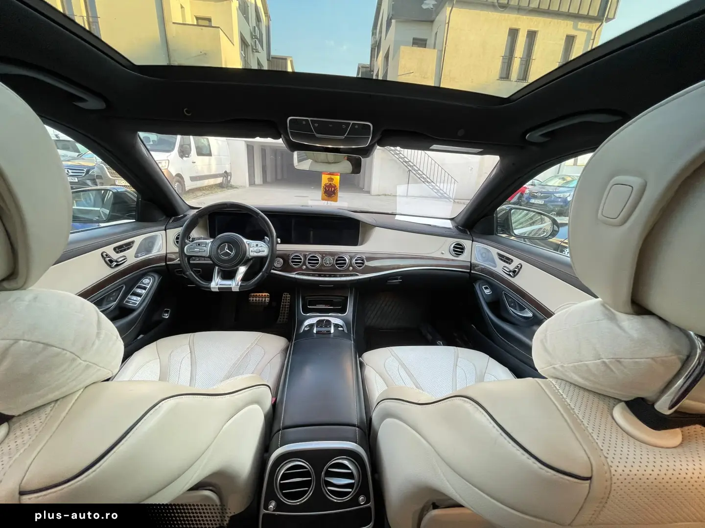 Mercedes-Benz S 400