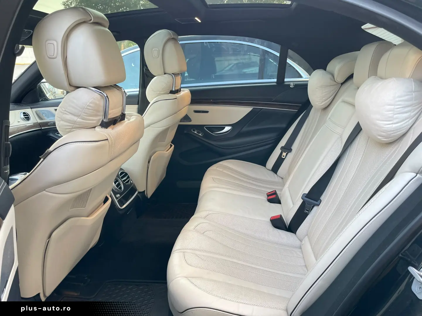 Mercedes-Benz S 400