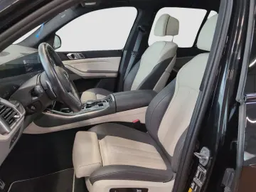 BMW X5 xDrive50e M Sport Navi Harman K Kamera LED