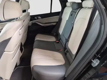 BMW X5 xDrive50e M Sport Navi Harman K Kamera LED