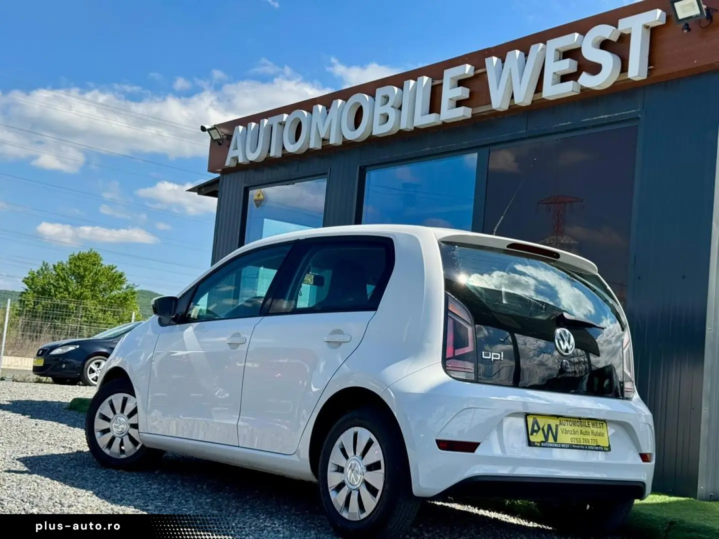 Volkswagen Up