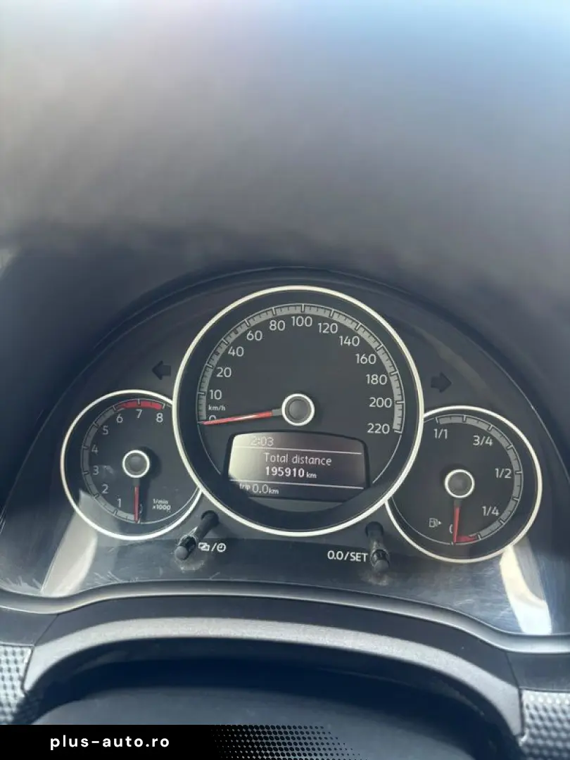 Volkswagen Up