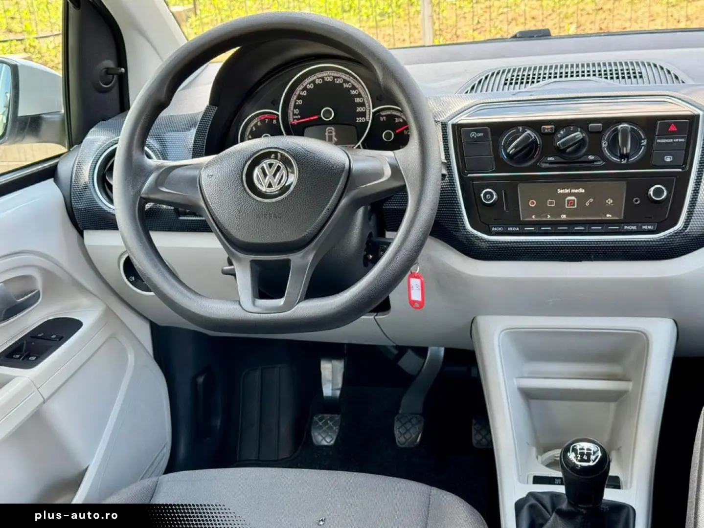 Volkswagen Up