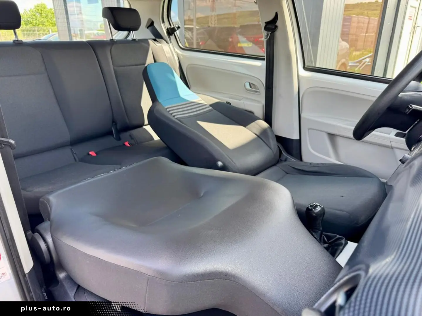 Volkswagen Up