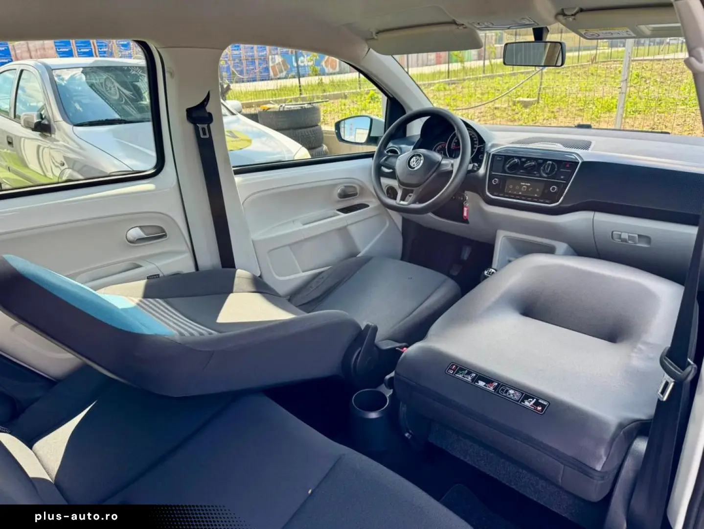 Volkswagen Up