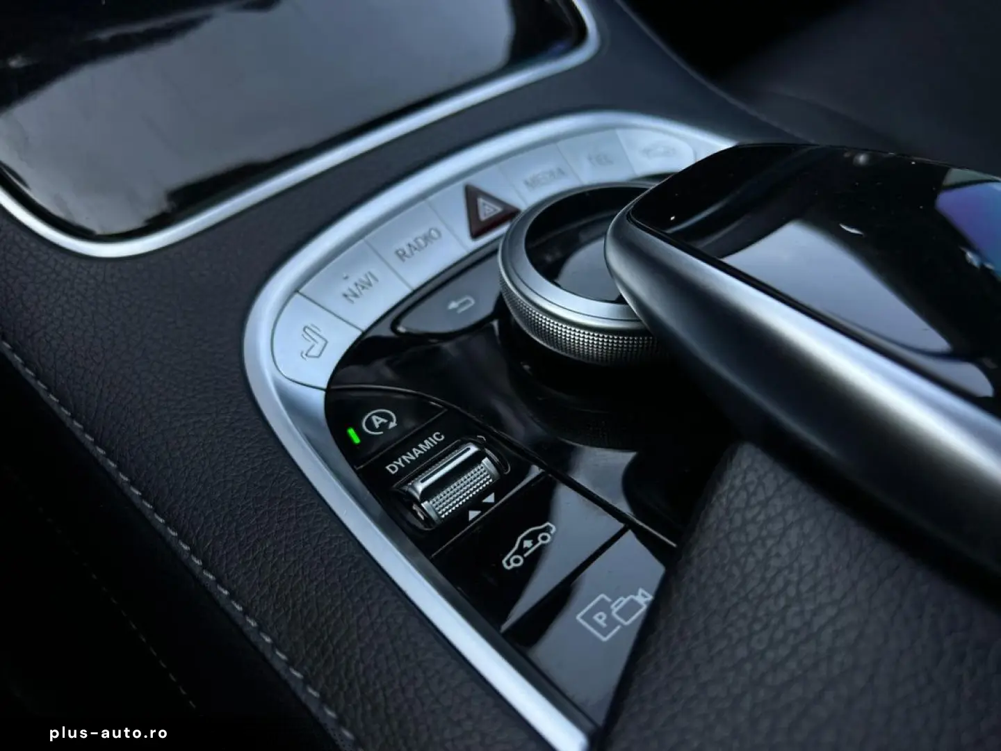 Mercedes-Benz S