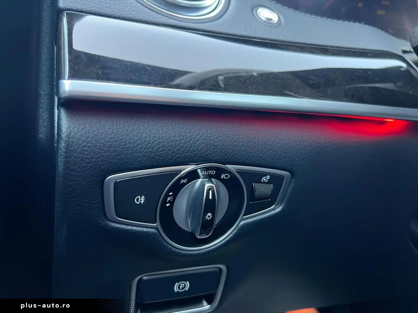 Mercedes-Benz S