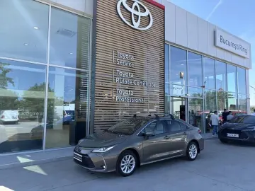 Toyota Corolla 1.8 Hev Business Plus