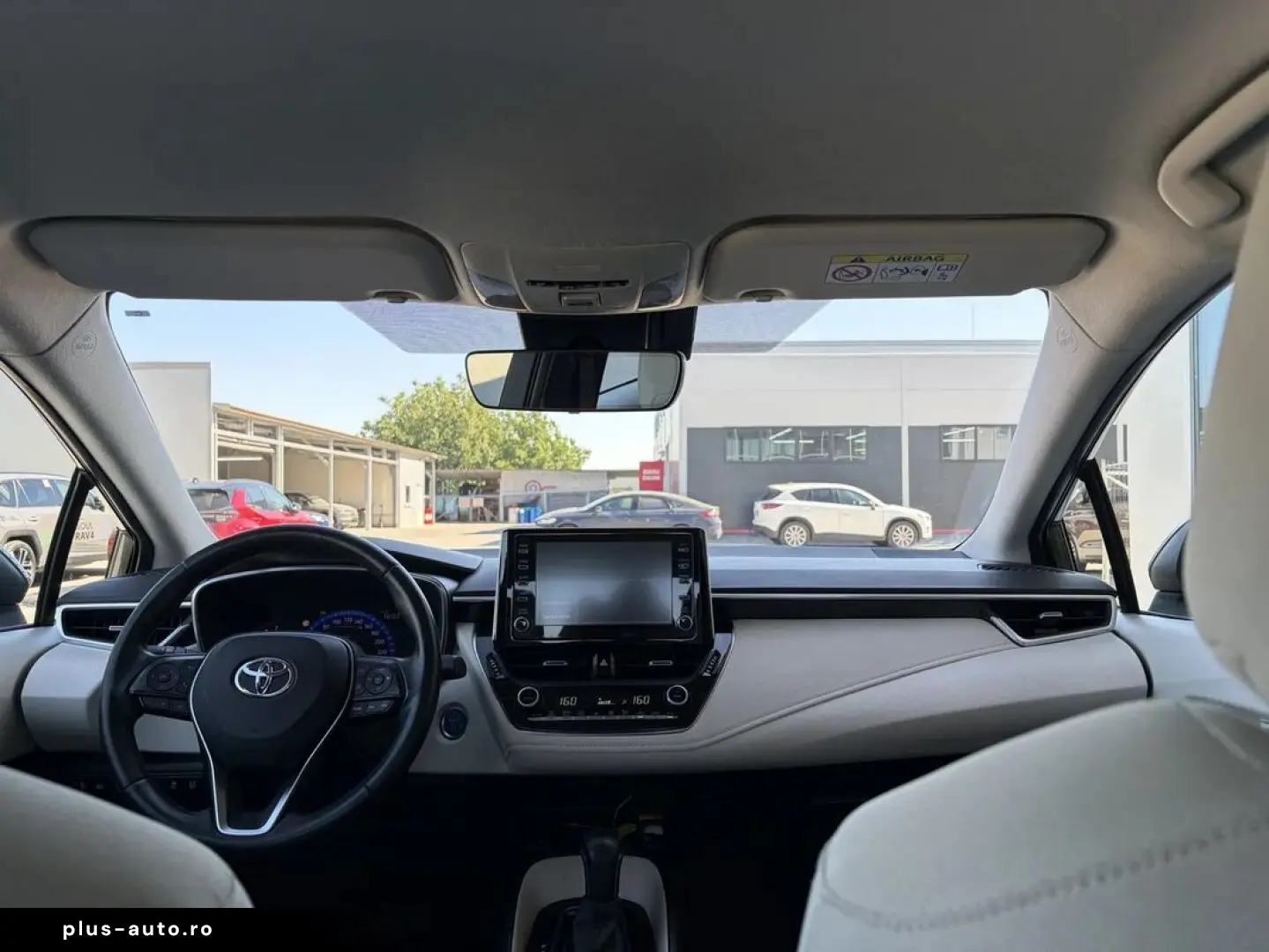 Toyota Corolla 1.8 Hev Business Plus
