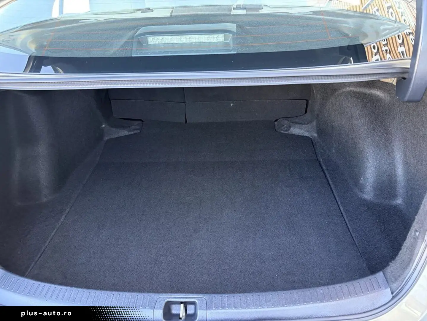 Toyota Corolla 1.8 Hev Business Plus
