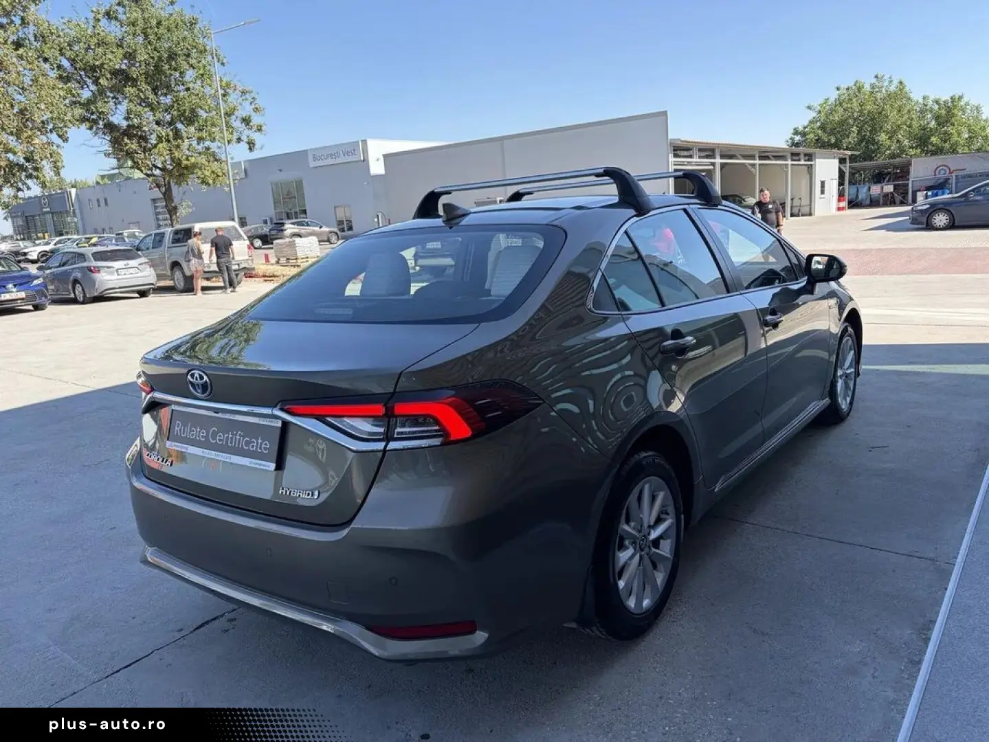 Toyota Corolla 1.8 Hev Business Plus