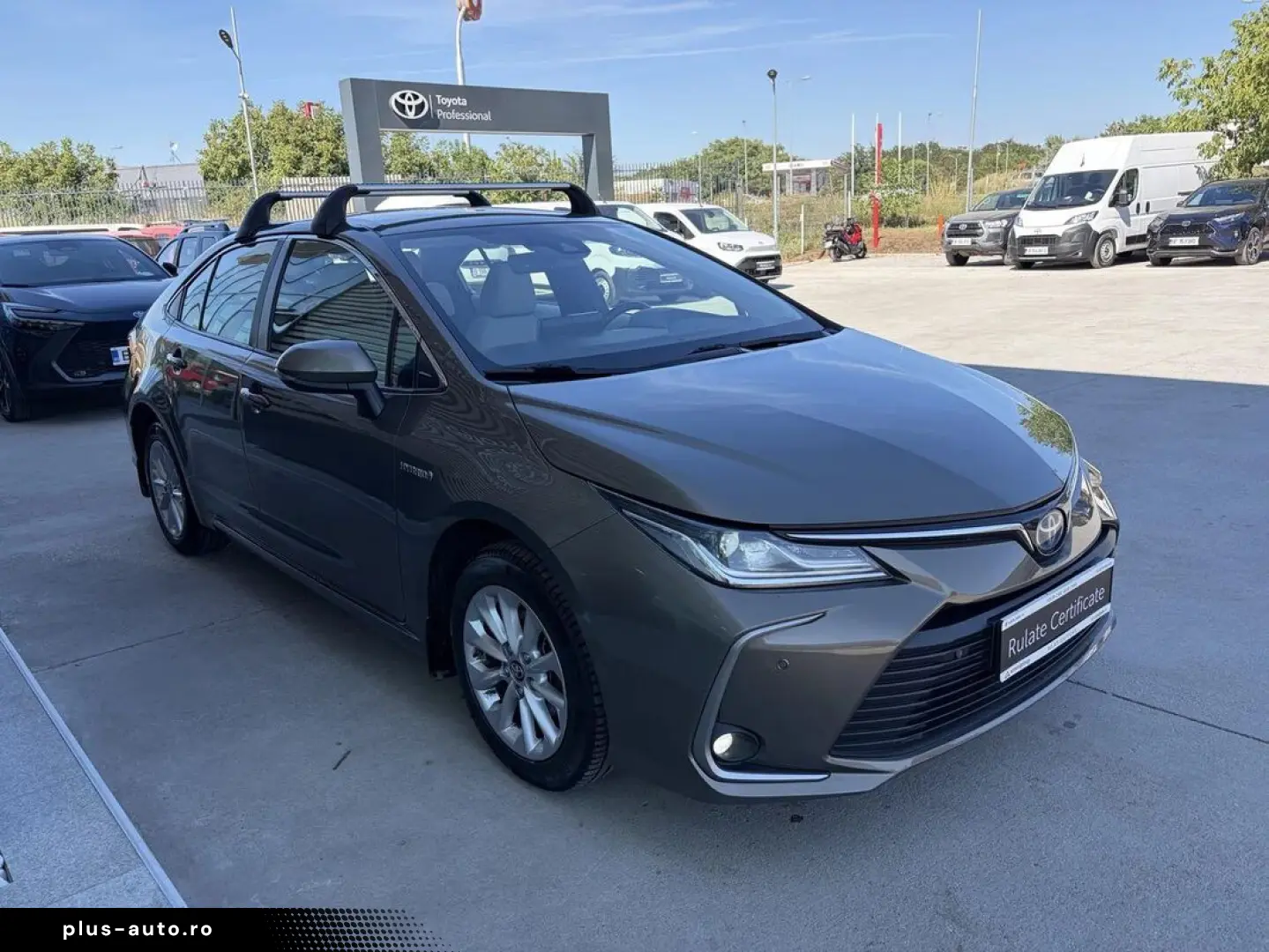 Toyota Corolla 1.8 Hev Business Plus