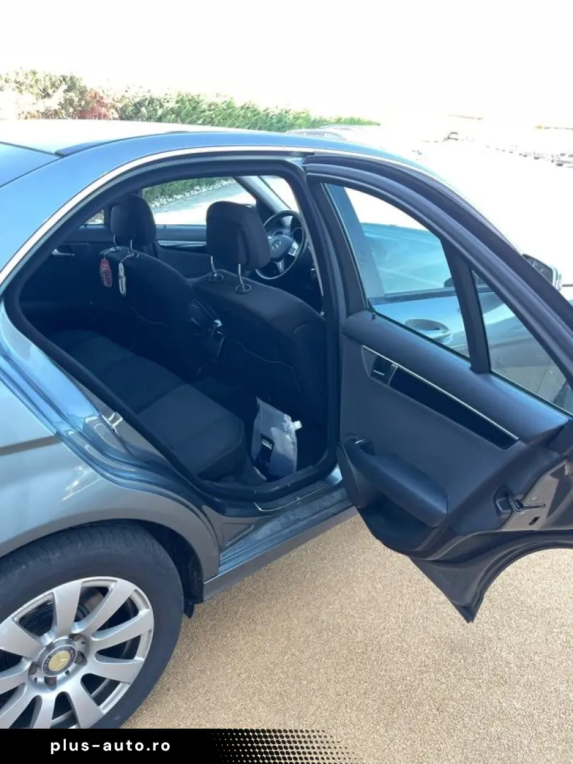 Mercedes-Benz C