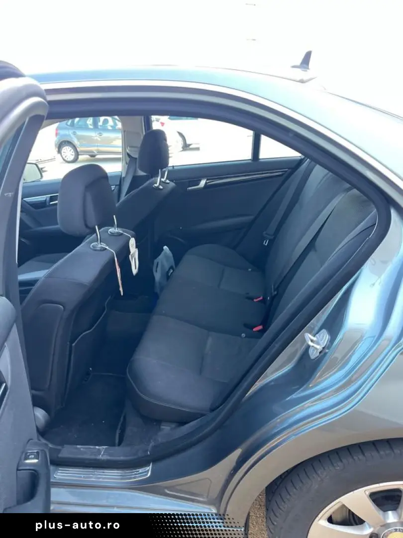 Mercedes-Benz C