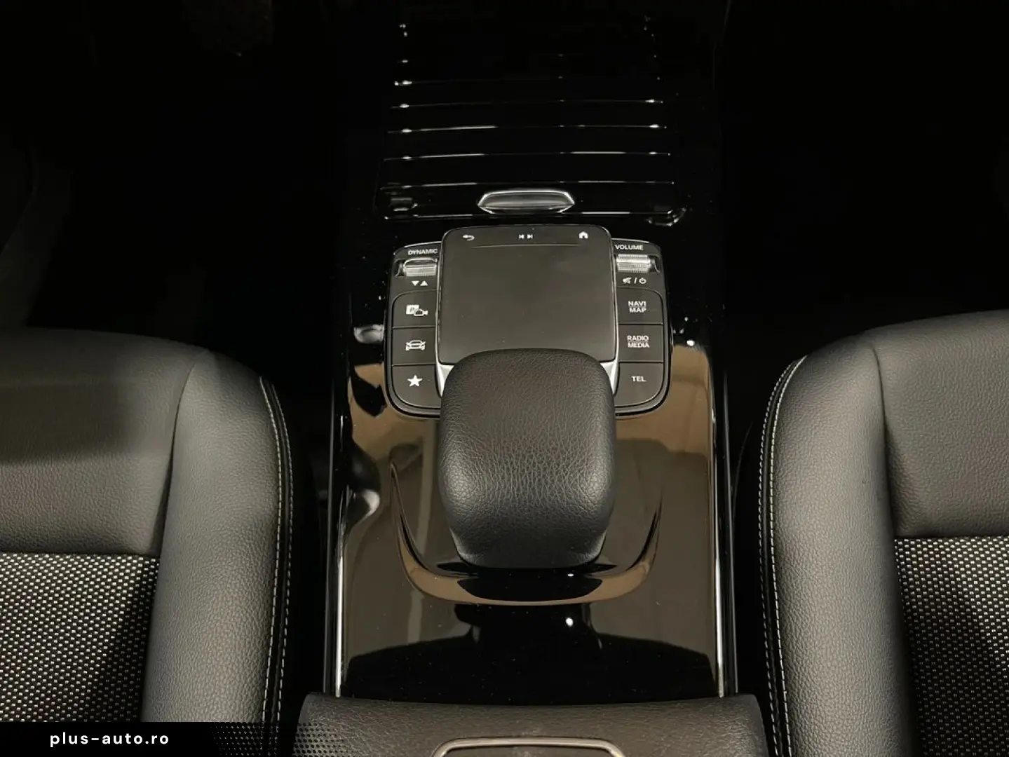 Mercedes-Benz Cla-200